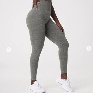 Olive Scrunch Seamless Leggings